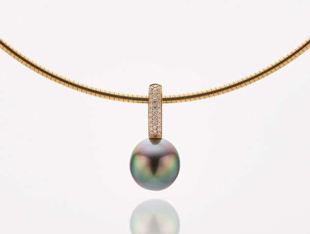 Tahitian Cultured Pearl and Diamond Enhancer