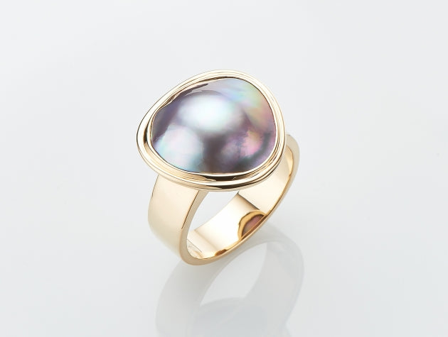 Cortez Rainbow Lipped Cultured Pearl  Ring