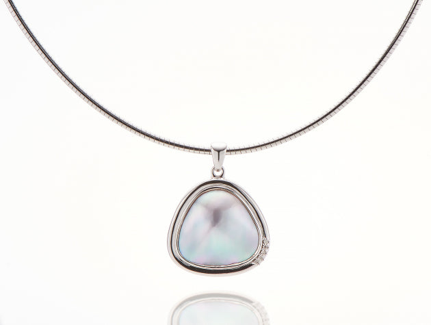 Cortez Rainbow Lipped Cultured Pearl and Diamond Pendant