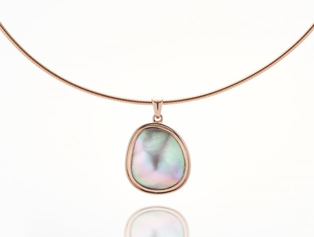Cortez Rainbow Lipped Cultured Pearl  Pendant