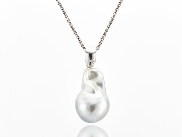 South Sea Cultured Pearl Pendant
