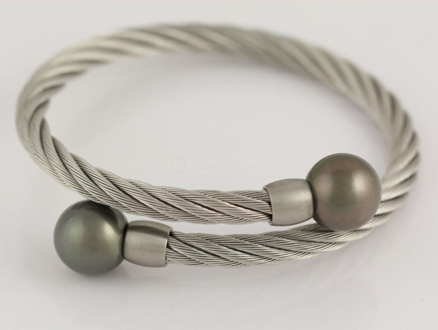 Tahitian Cultured Pearl Bangle