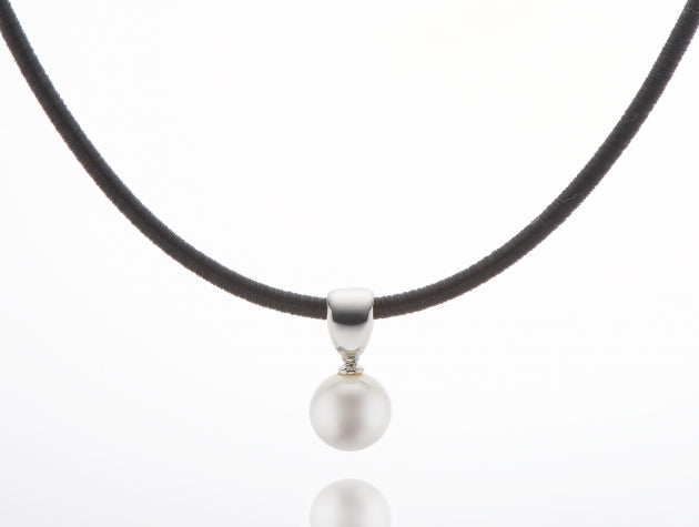 Freshwater Cultured Pearl Pendant and Black Cable