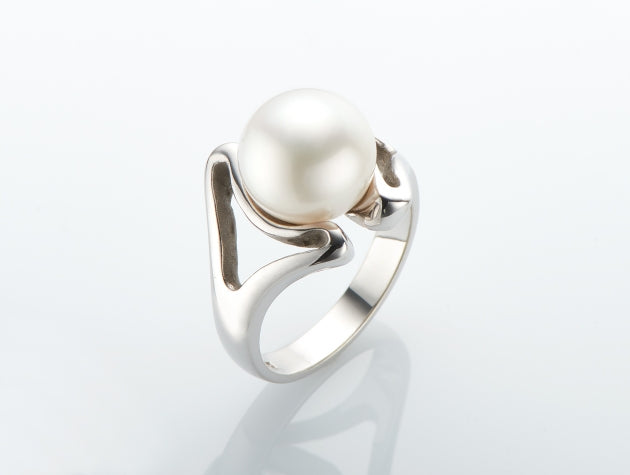 South Sea Cultured Pearl Ring