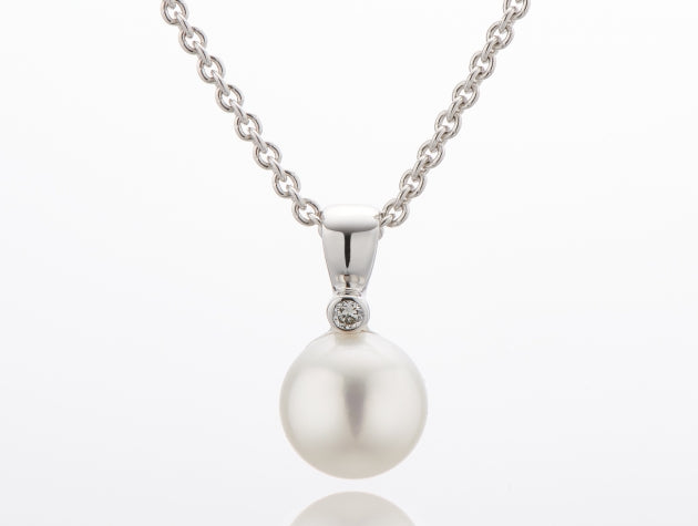 Freshwater Cultured Pearl and Diamond Pendant #21212