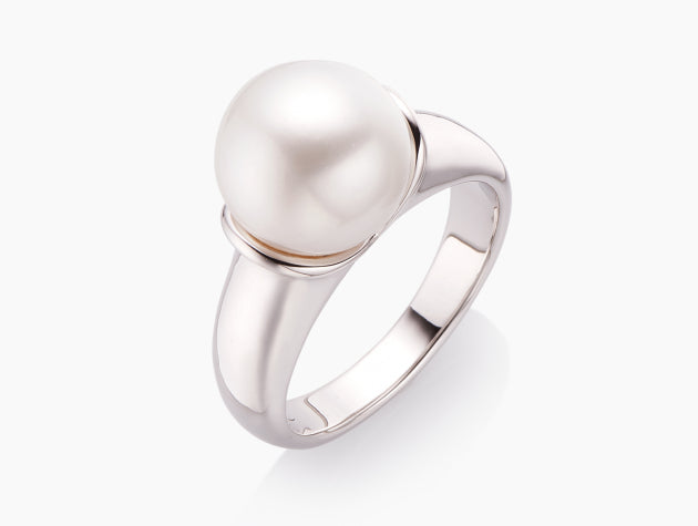 South Sea Cultured Pearl Ring #24117