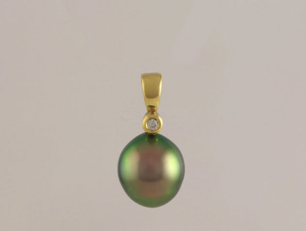 Tahitian Cultured Pearl and Diamond Pendant