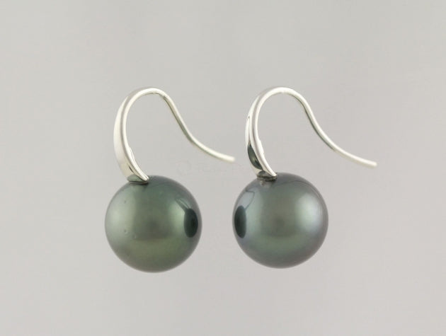 Tahitian Cultured Pearl Earrings
