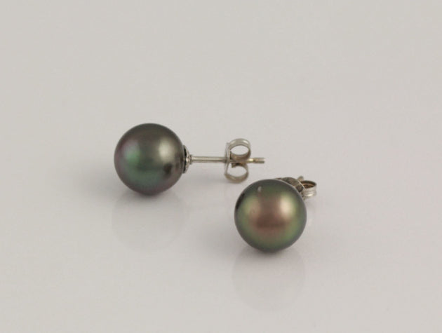 Tahitian Cultured Pearl Earrings