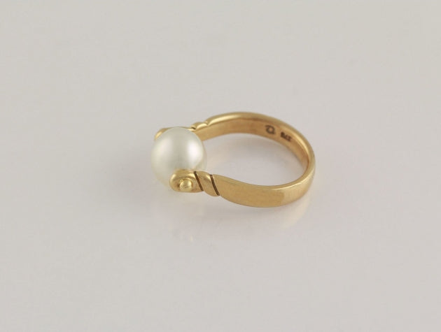 South Sea Cultured Pearl Ring
