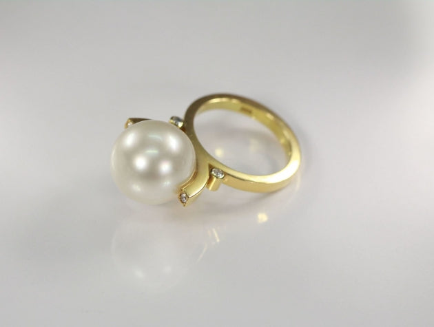 South Sea Cultured Pearl and Diamond Ring