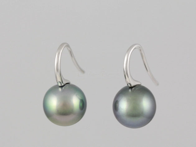 Tahitian Cultured Pearl Earrings