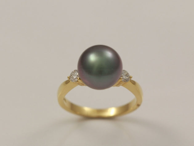 Tahitian Cultured Pearl and Diamond Ring