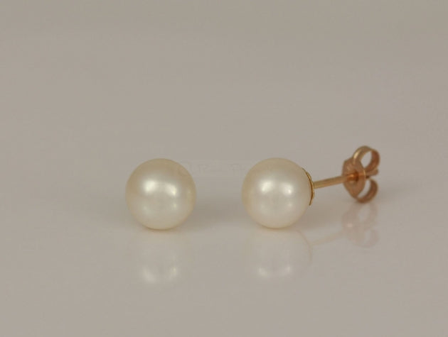 Freshwater Cultured Pearl Earrings