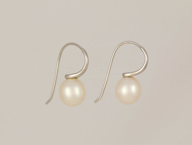 Freshwater Cultured Pearl Earrings