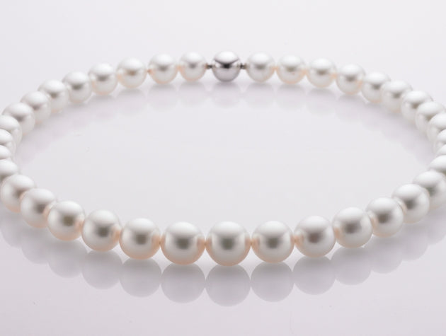 South Sea Cultured Pearl Strand