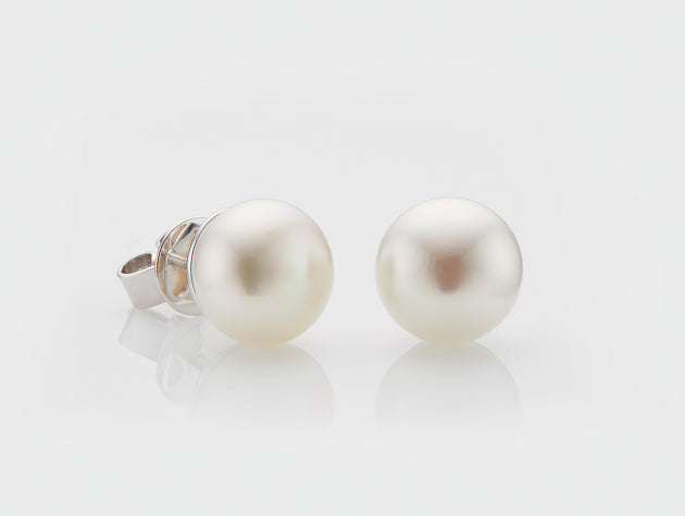 Freshwater Cultured Pearl Earrings