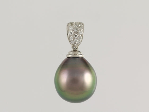 Tahitian Cultured Pearl and Diamond Pendant