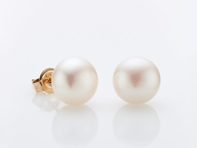 Freshwater Cultured Pearl Earring