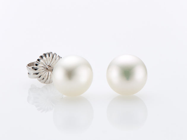 Freshwater Cultured Pearl Earring
