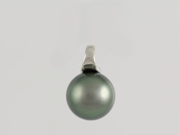 Tahitian Cultured Pearl Pendant