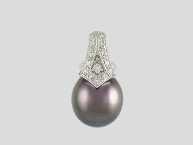 Tahitian Cultured Pearl and Diamond Pendant