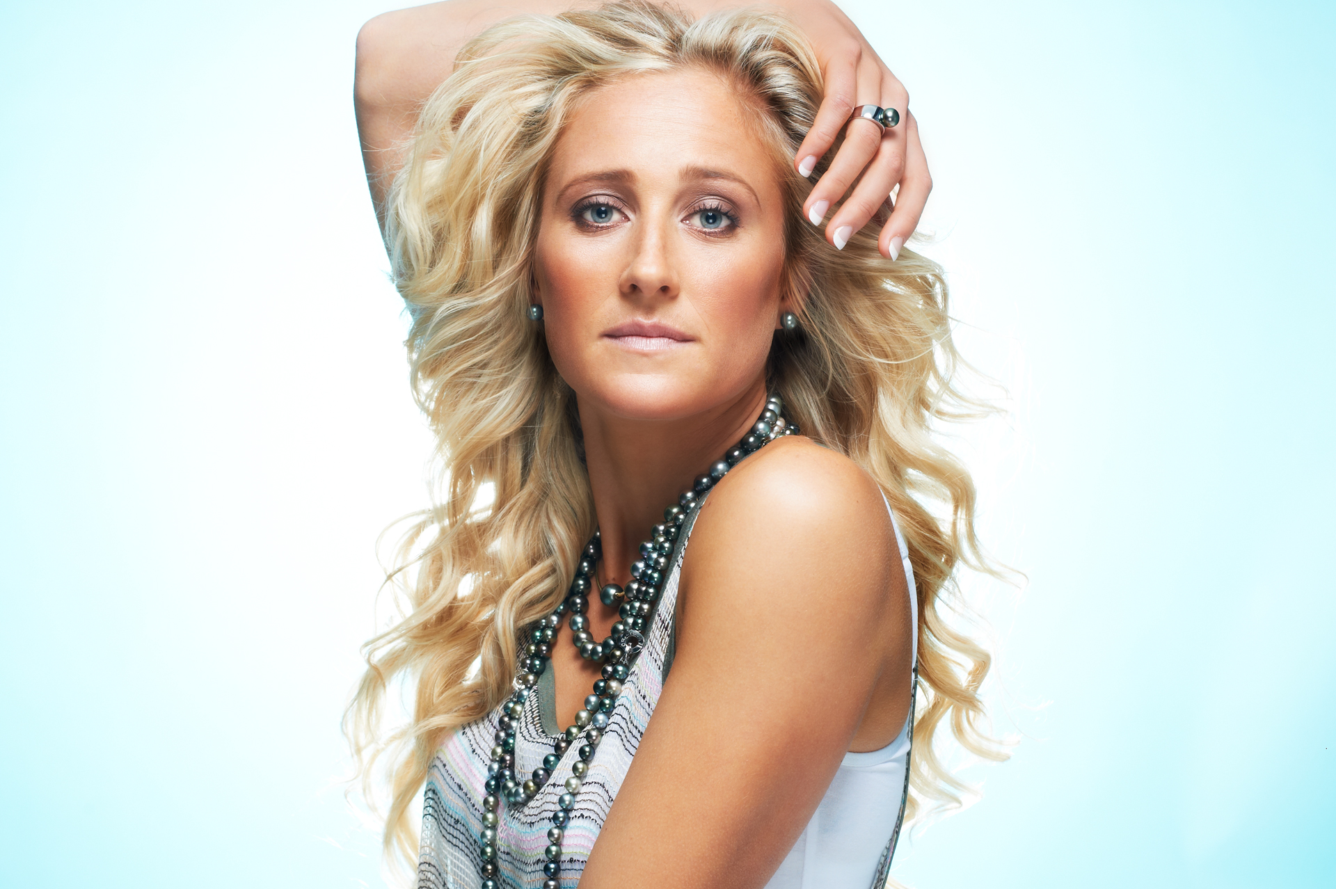 gift-voucher-raw-pearls