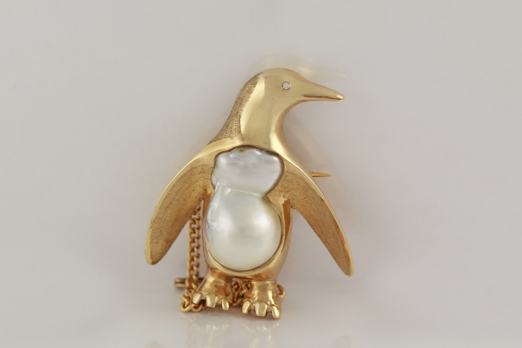 Penguin brooch online