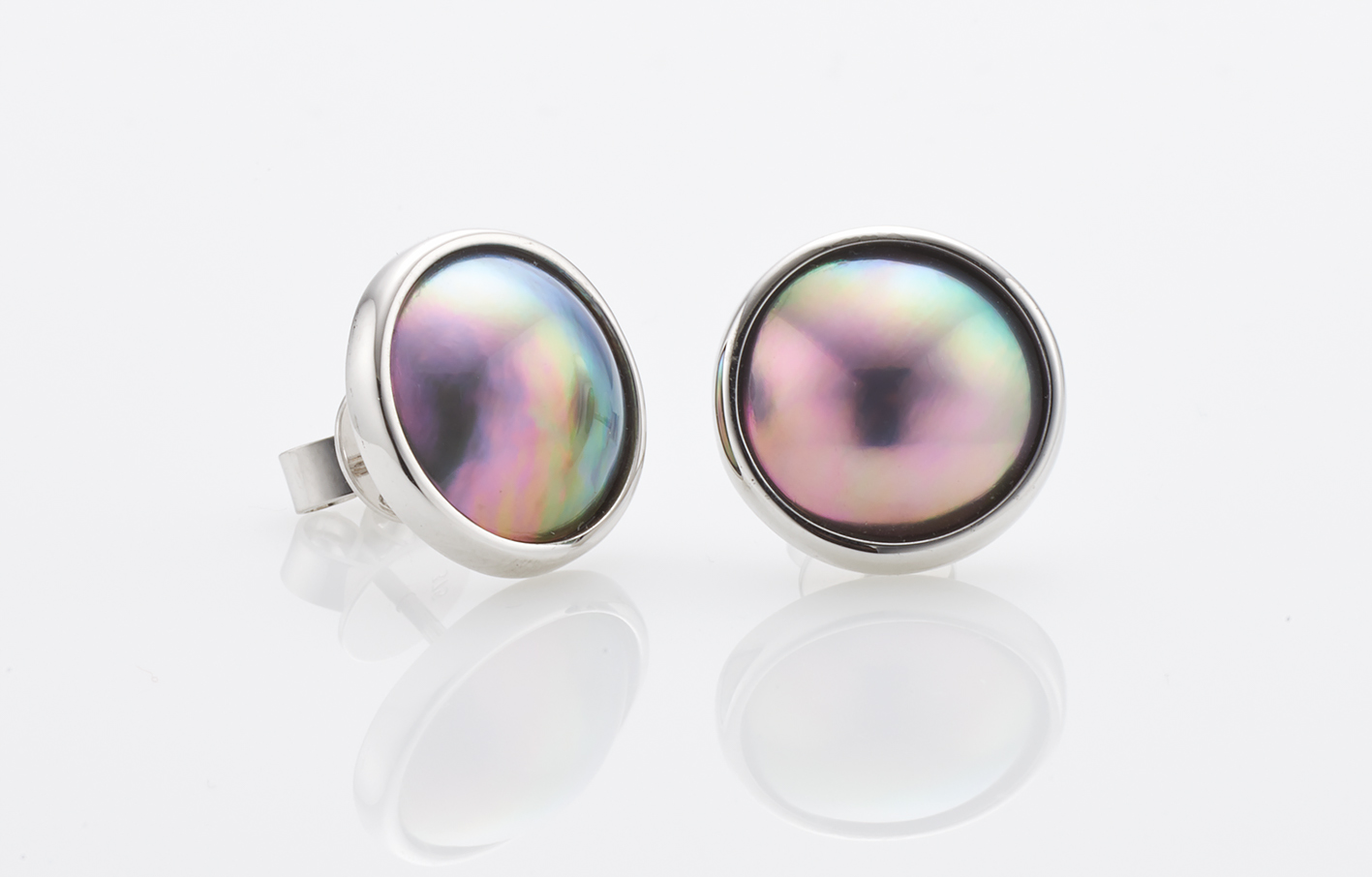 Cortez Rainbow Lipped Cultured Pearl Earrings | Raw Pearls